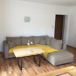 Haus Senn 아파트 제펠드 인 티롤