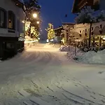 Haus Senn 제펠드 인 티롤