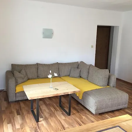 Haus Senn דירה זיפלד אין טירול